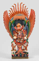 Skulptur des göttlichen Vogels Garuda