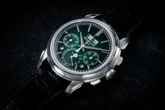 PATEK PHILIPPE, REF. 5270P-014, A RARE AND ATTRACTIVE PERPETUAL CALENDAR CHRONOGRAPH WRISTWATCH - фото 1