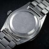 ROLEX, DAY-DATE REF. 6612B, AN EXTREMELY RARE AND ATTRACTIVE PLATINUM AND DIAMOND-SET WRISTWATCH - Foto 2