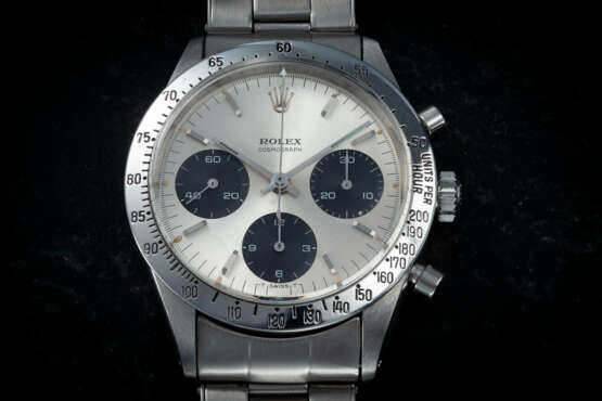 ROLEX, DAYTONA, REF 6239, AN ATTRACTIVE STAINLESS STEEL MANUAL-WINDING CHRONOGRAPH WRISTWATCH - photo 3