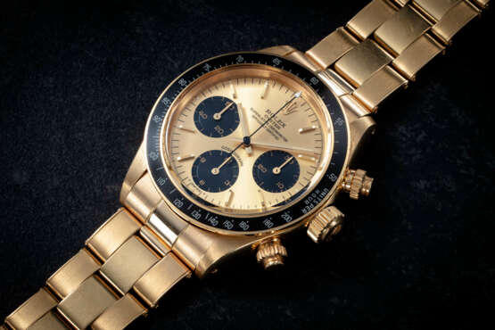 ROLEX, DAYTONA REF. 6263, A RARE AND ATTRACTIVE GOLD CHRONOGRAPH WRISTWATCH - фото 1