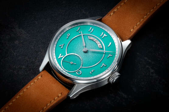 LAINE, G2, AN ATTRACTIVE STAINLESS STEEL WRISTWATCH WITH ARABIC NUMERALS - Foto 1