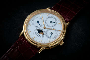 AUDEMARS PIGUET, REF. 5548BA, A FINE GOLD AUTOMATIC PERPETUAL CALENDAR WRISTWATCH