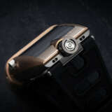 MB&F, HM5, A RARE GOLD AND TITANIUM LIMITED EDITION BI-DIRECTIONAL JUMPING HOURS WRISTWATCH - photo 4