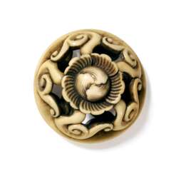 Ryûsa-manjû Netsuke mit Päonie