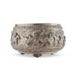 A repoussed silver bowl - Auktionspreise