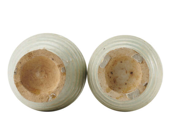 A pair of small Qingbai vases - photo 2