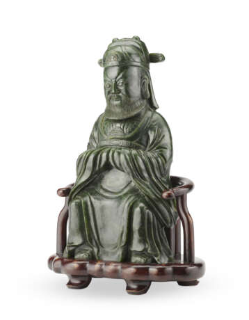 A large spinch green nephrite jade figure od a Daoist deity - фото 2