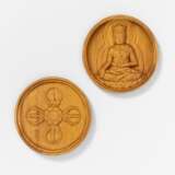 Kleiner runder Reiseschrein (zushi) mit Bodhisattva und Doppelvajra - photo 1