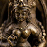 Die weibliche Naga-Gottheit - Na ga raja - фото 2