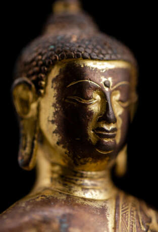 Feuervergoldete Bronze des Buddha Shakyamuni - фото 2