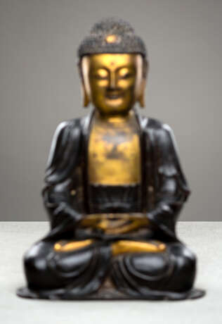 Partiell feuervergoldete Bronze des Buddha Shakyamuni im Meditationssitz - Foto 2