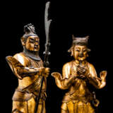 Paar feuervergoldete Wächterfiguren aus Bronze - фото 2