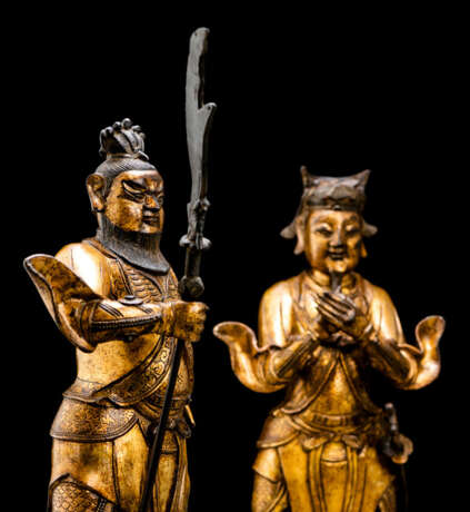 Paar feuervergoldete Wächterfiguren aus Bronze - photo 2