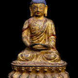 Bronze des Buddha Shakyamuni mit Lackvergoldung - photo 1