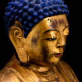 Lackvergoldete Holzfigur des Buddha - Foto 3