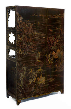 Paar feine Kabinettschränke aus Hartholz mit Lackauflage und Goldmalerei - photo 3