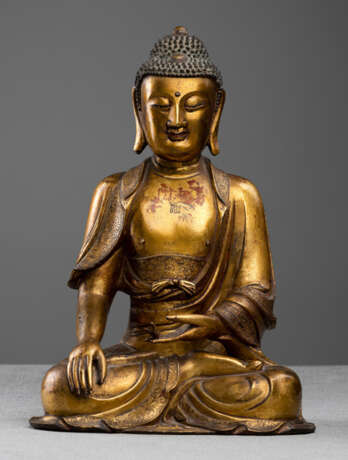 Feine feuervergoldete Bronze des Buddha Shakyamuni - Foto 1