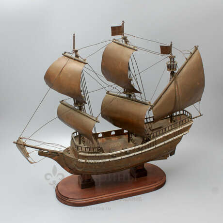 «Старинная модель парусного корабля латунь дерево» - фото 1
