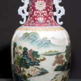 Große 'Famille rose'-Vase mit Landschaftsdekor - photo 1