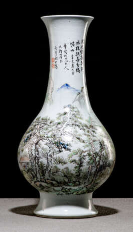 Vase aus Porzellan mit polychromem Dekor eier Klause im Wald - фото 1