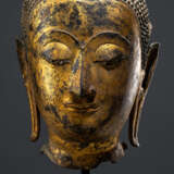 Kopf des Buddha Shakyamuni aus Bronze - photo 1