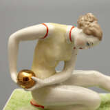 “Porcelain figurine Gymnast with ball Dulyovo sculptor taiga O. P. 1959” - photo 2