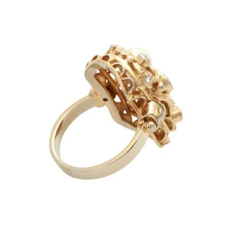 Ring besetzt mit Brillanten und Diamanten, zusammen ca. 0,5 ct, - photo 3