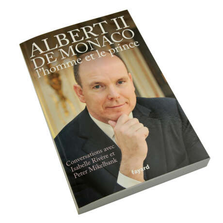 Von FÜRST ALBERT II handsigniertes Buch "Albert II de Monaco -l'homme et le prince" - фото 1