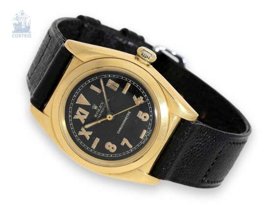 Armbanduhr: äußerst attraktives Rolex Oyster Chronometer "Bubble Back" Ref.3372 mit dem seltenen schwarzen "California-Dial", ca.1940 - photo 1