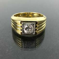 Ausgefallener Brillant-Solitär-Ring: 0,8 Karat, Gelb-Gold / Weiß-Gold 750, sehr massiv, sehr gut.