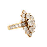 Damenring mit Diamantbesatz zusammen ca. 2,3ct., - photo 2