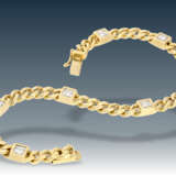 Armband: dekoratives und massives Goldschmiedearmband mit feinen Diamanten, ca. 1,05ct - Foto 1