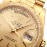 ROLEX Oyster Day-Date Herrenuhr, Ref. 18248, L-Serie. Gold 18K. - Foto 6