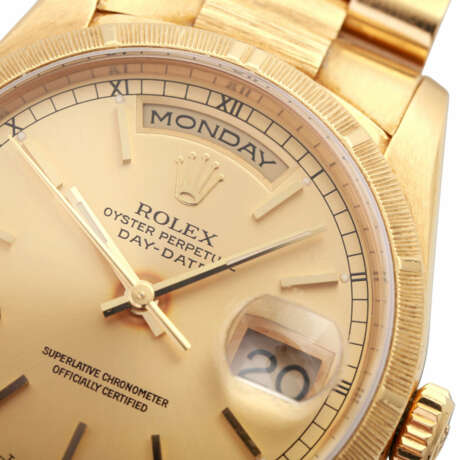 ROLEX Oyster Day-Date Herrenuhr, Ref. 18248, L-Serie. Gold 18K. - photo 6