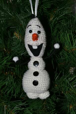 “Olaf the snowman” Textile Hand-knitted Mythological 2018 - photo 1