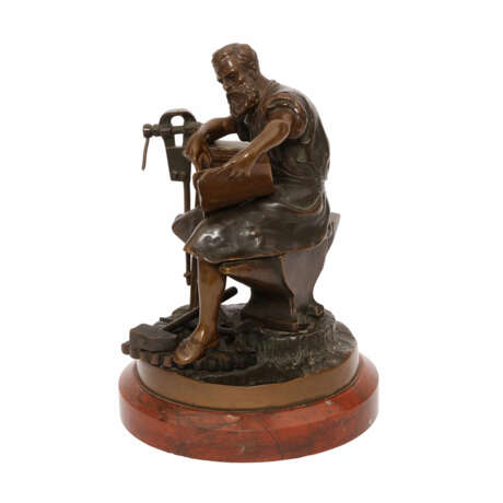 GURADZE, HANS (1861-1922) "Bronzeskulptur eines Schmieds" - Foto 3