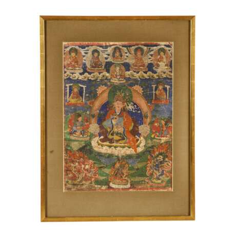 Thangka mit Darstellung des Padmasambhava. TIBET, 19. Jahrhundert. - photo 1