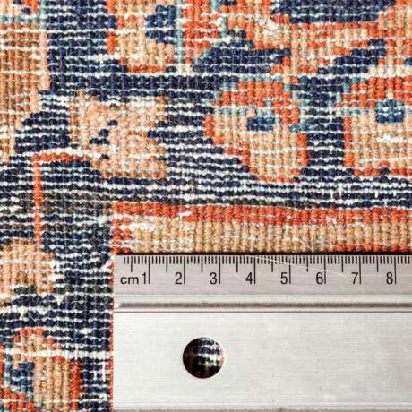 Orientteppich. SARUK/PERSIEN, 1. Hälfte 20. Jahrhundert, ca. 340x270 cm - фото 4