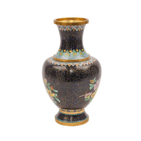 Cloisonné Vase. CHINA, 20. Jahrhundert. - photo 2
