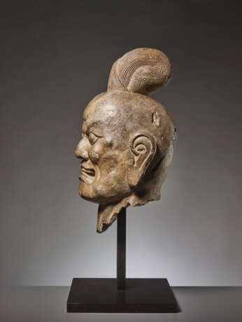 OVER-LIFESIZE LIMESTONE HEAD OF A TIANWANG GUARDIAN GOD, CHINA, TANG DYNASTY - photo 6