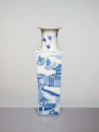 A BLUE AND WHITE SQUARE VASE WITH GENRE SCENES, KANGXI - photo 4