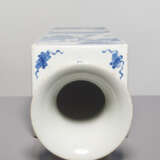 A BLUE AND WHITE SQUARE VASE WITH GENRE SCENES, KANGXI - photo 7