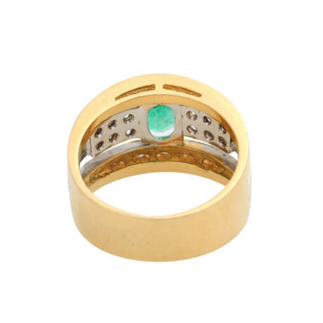 Ring mit 34 Brillanten, zusammen ca. 0,65 ct, - photo 4