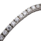 Tennisarmband mit Brillanten ca. 5,7 ct, - фото 6