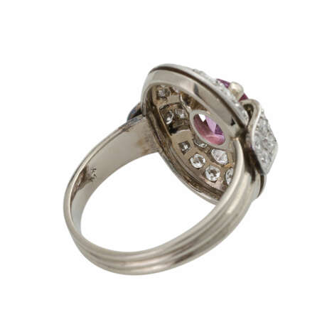 Ring mit pinkfarbenem Saphir und Brillanten - фото 3