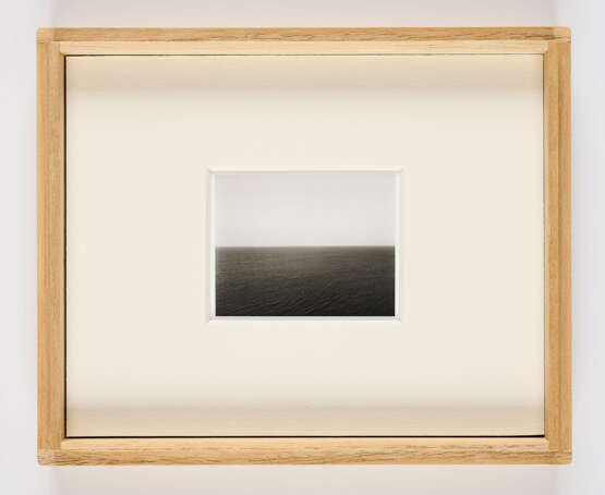 Hiroshi Sugimoto. Day Seascape, English Channel, Weston Cliff (for Parkett 46) - photo 2