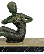 Demetre Haralamb Chiparus. Bronze Skulptur „FRAU MIT REH“, um 1925-1930, Demétre H. Chiparus