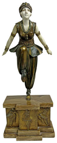 Bronze Skulptur „ORIENTAL DANCER“, um 1925, Demétre H. Chiparus - фото 1