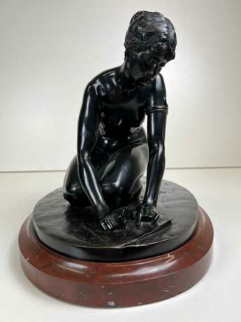 Bronze Skulptur „SCHREIBENDE“, um 1892, Ferdinand Lepcke - photo 4